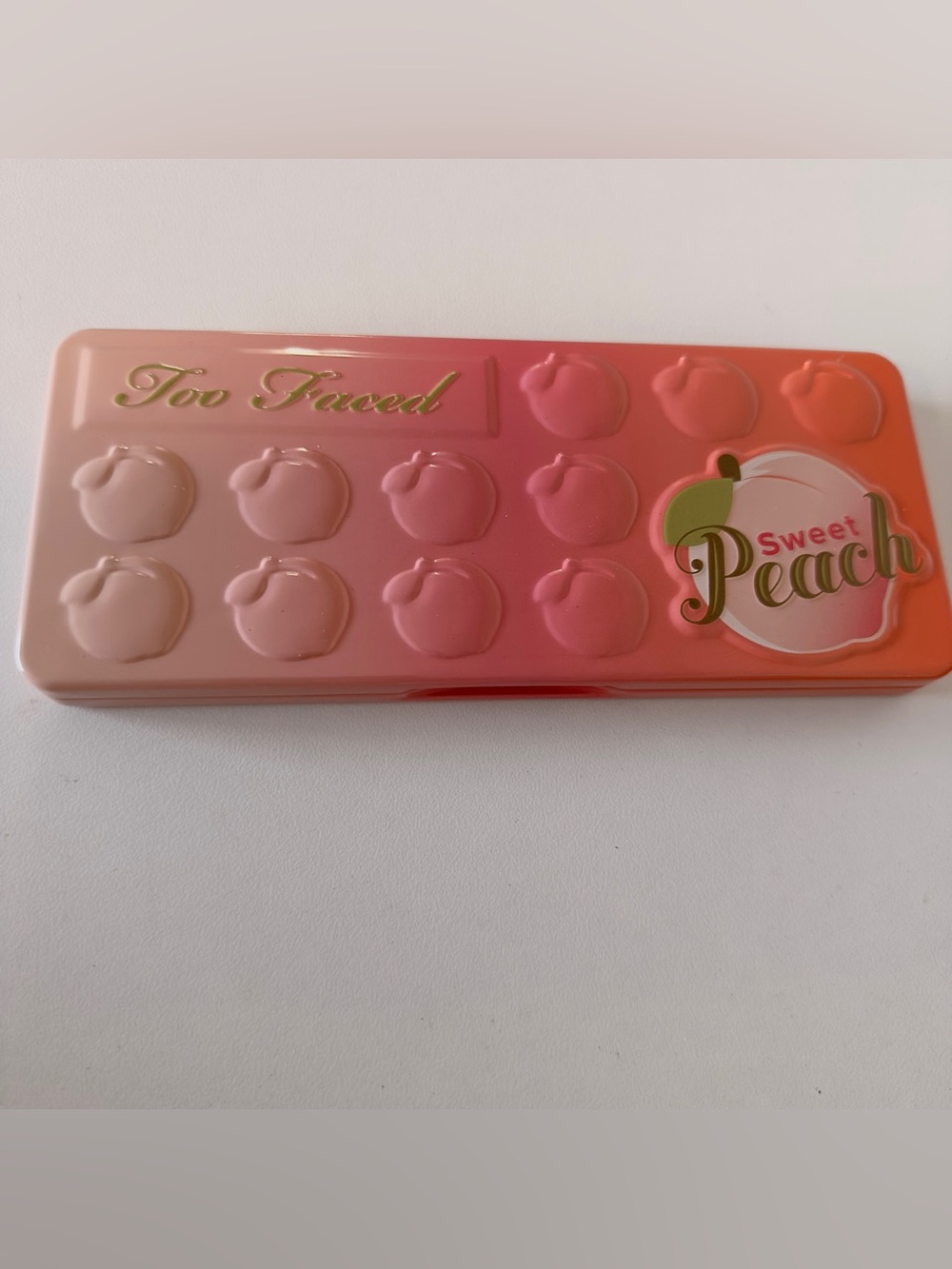 New Too Faced Sweet Peach Eyeshadow Palette - Picture 7 of 8